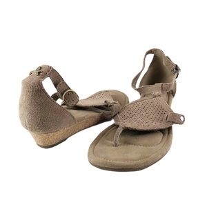 Koolaburra by Ugg Wedge, Dark Taupe, Sz 7.5